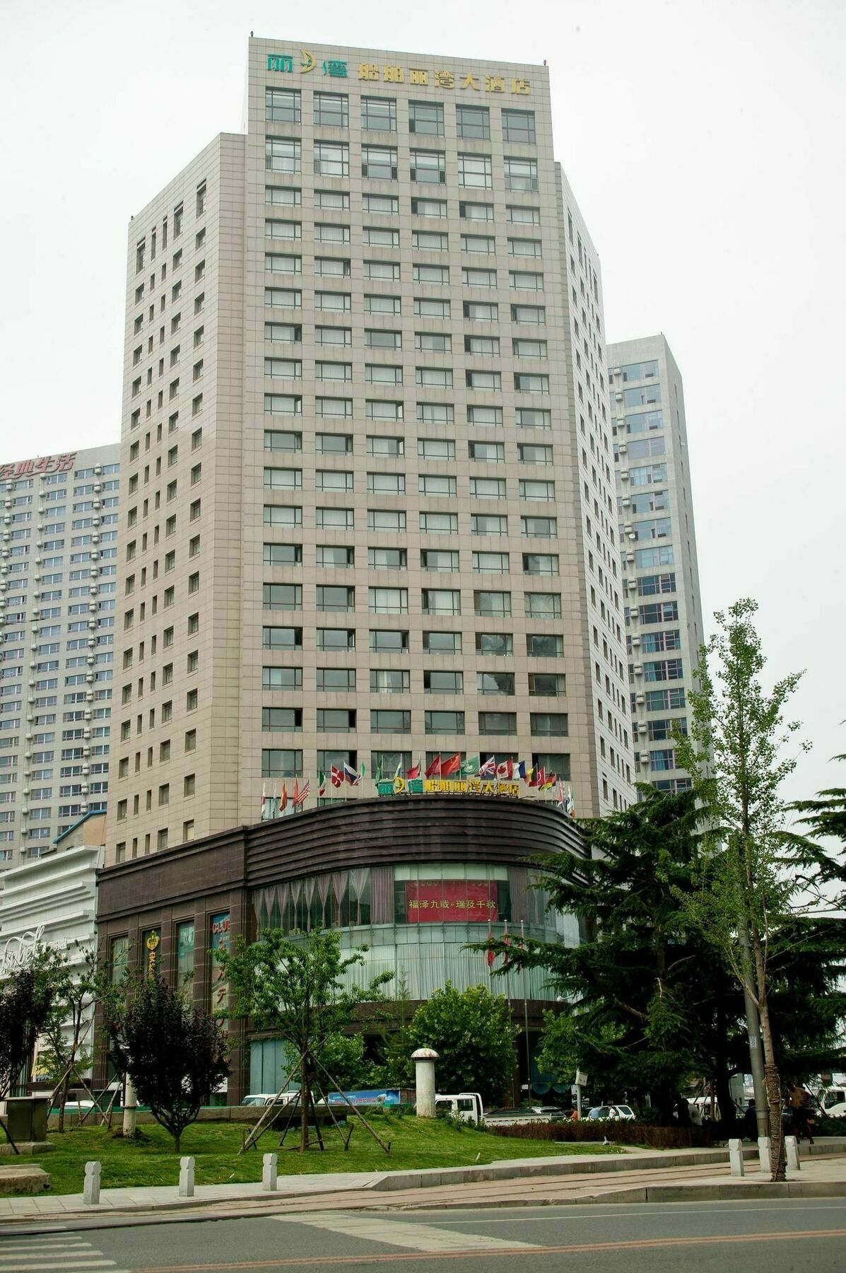 Dalian Lee Wan Hotel Екстериор снимка